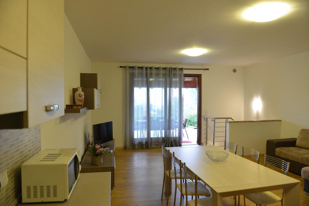Residence Boschetti Manerba del Garda Cameră foto